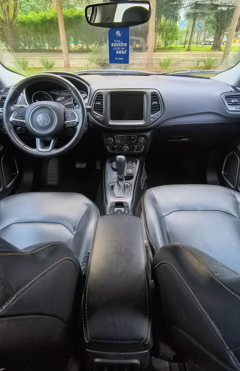 COMPASS 2.0 16V DIESEL LONGITUDE 4X4 AUTOMÁTICO - 2018 - FARROUPILHA