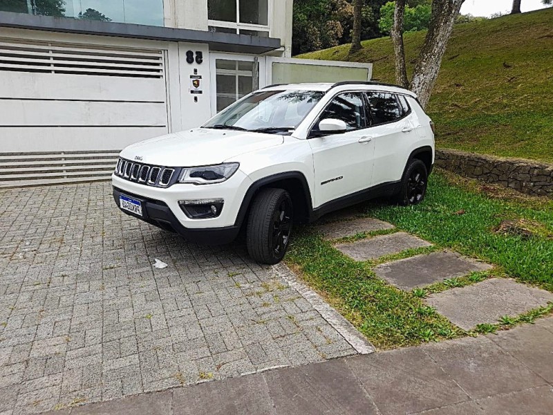 COMPASS 2.0 16V DIESEL LONGITUDE 4X4 AUTOMÁTICO - 2018 - FARROUPILHA