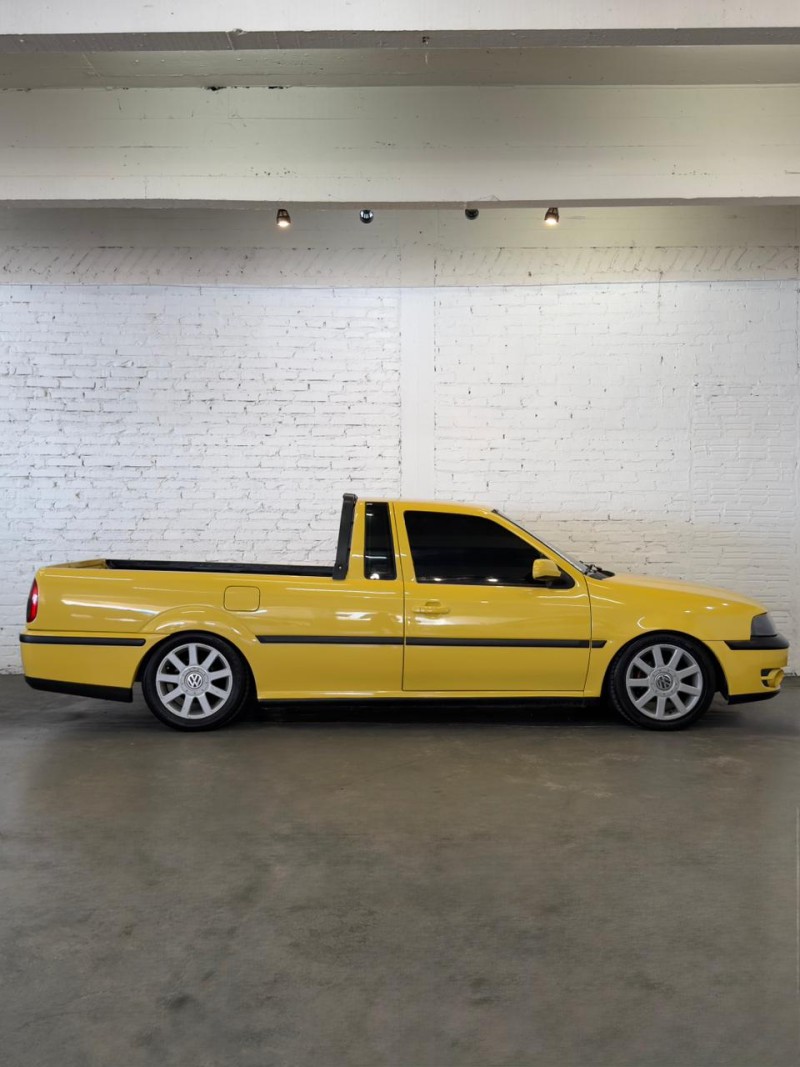 SAVEIRO 1.8 MI CS 8V GASOLINA 2P MANUAL G.III - 2001 - CAXIAS DO SUL