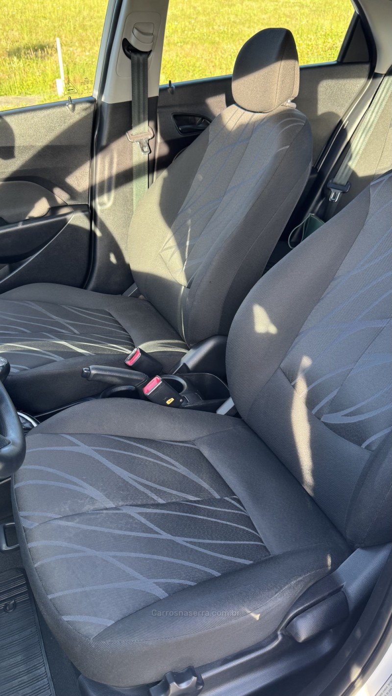HB20 1.0 COMFORT 12V FLEX 4P MANUAL - 2015 - CARLOS BARBOSA