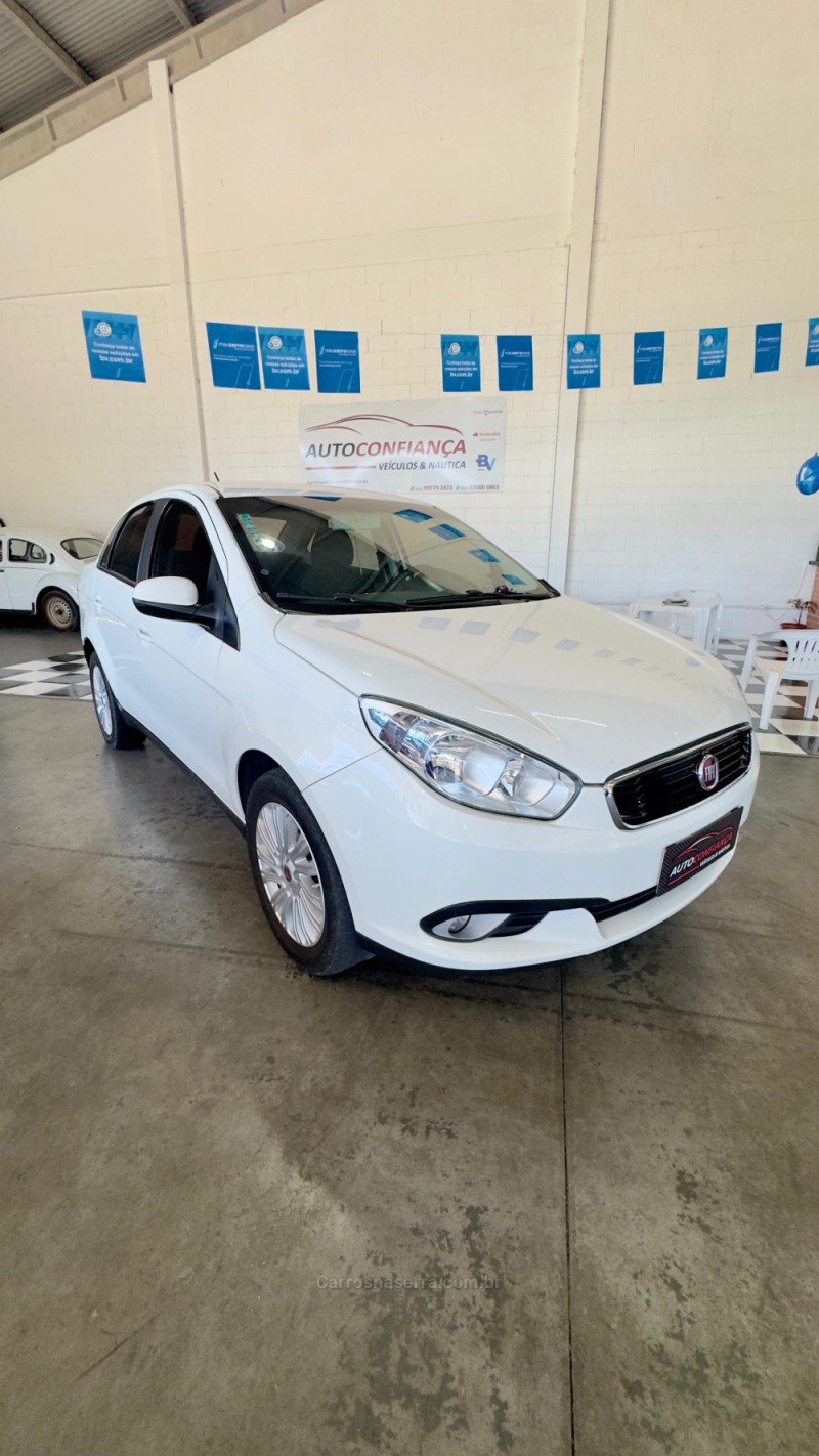 SIENA 1.6 MPI ESSENCE 16V FLEX 4P MANUAL - 2017 - MONTENEGRO