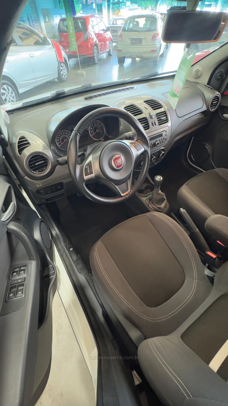 SIENA 1.6 MPI ESSENCE 16V FLEX 4P MANUAL - 2017 - MONTENEGRO