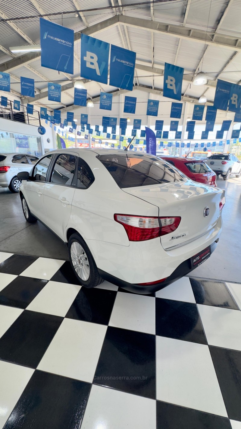 SIENA 1.6 MPI ESSENCE 16V FLEX 4P MANUAL - 2017 - MONTENEGRO