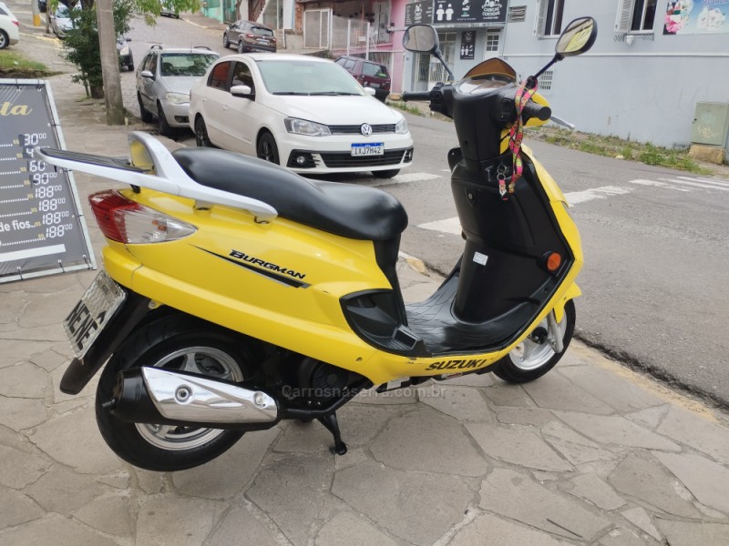 an125 burgman  2008 caxias do sul