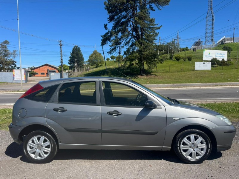 FOCUS 1.6 8V FLEX 4P MANUAL - 2008 - FARROUPILHA