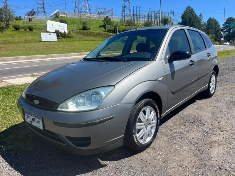 FOCUS 1.6 8V FLEX 4P MANUAL - 2008 - FARROUPILHA