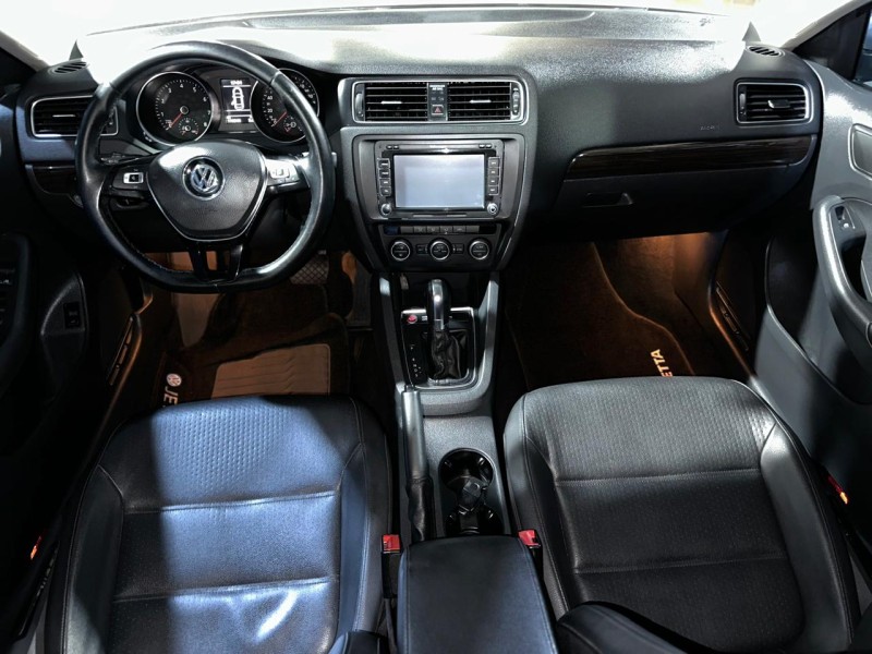 JETTA 2.0 COMFORTLINE FLEX 4P TIPTRONIC - 2015 - CAXIAS DO SUL