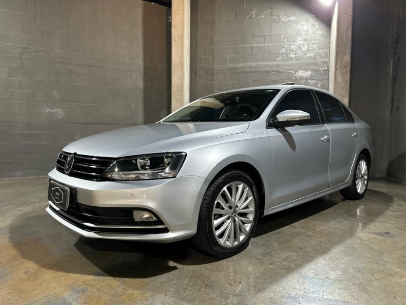 JETTA 2.0 COMFORTLINE FLEX 4P TIPTRONIC - 2015 - CAXIAS DO SUL