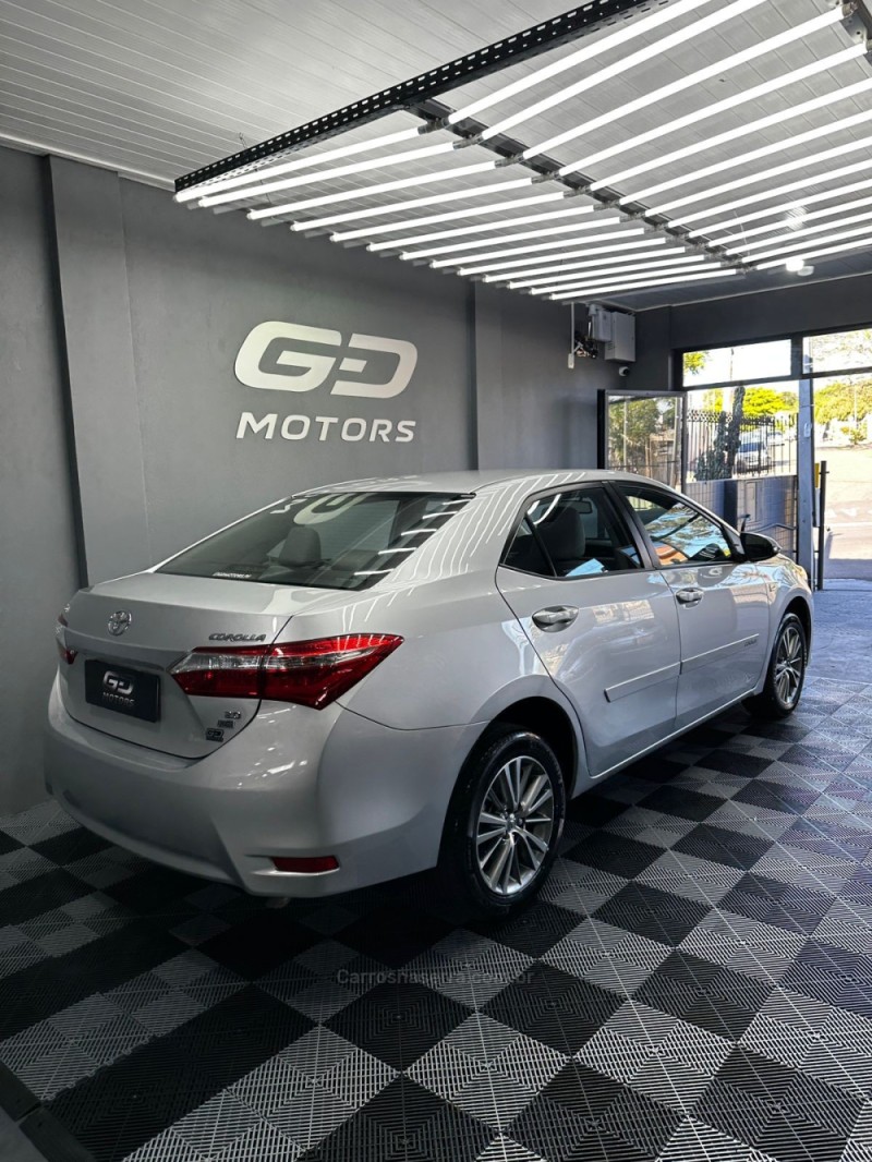 COROLLA 2.0 XEI 16V FLEX 4P AUTOMÁTICO - 2015 - PASSO FUNDO