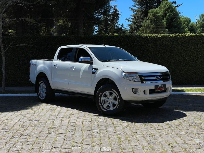ranger 3.2 xlt 4x4 cd 20v diesel 4p manual 2013 farroupilha