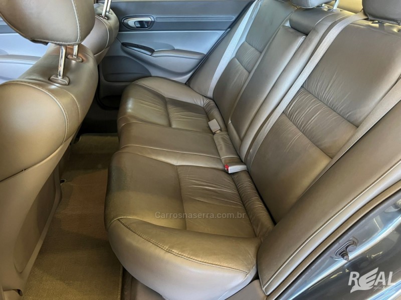 CIVIC 1.8 LXL 16V FLEX 4P AUTOMÁTICO - 2011 - SAPIRANGA