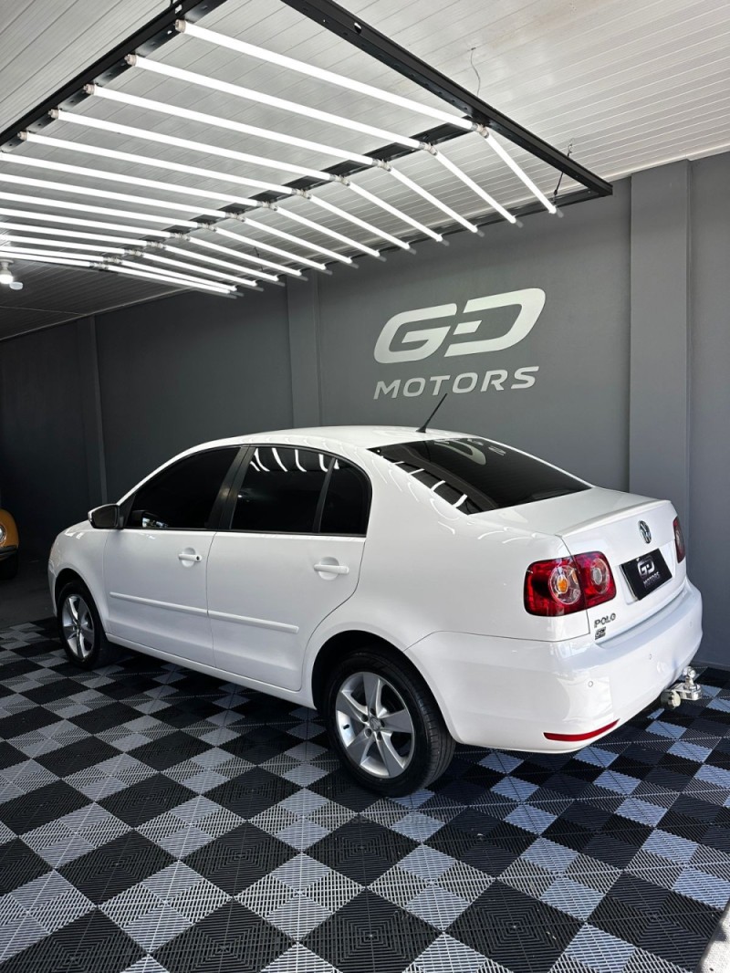 POLO 1.6 MI 8V FLEX 4P MANUAL - 2014 - PASSO FUNDO
