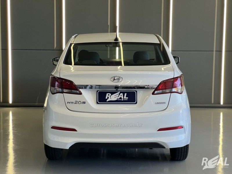 HB20S 1.6 COMFORT PLUS 16V FLEX 4P AUTOMÁTICO - 2019 - SAPIRANGA