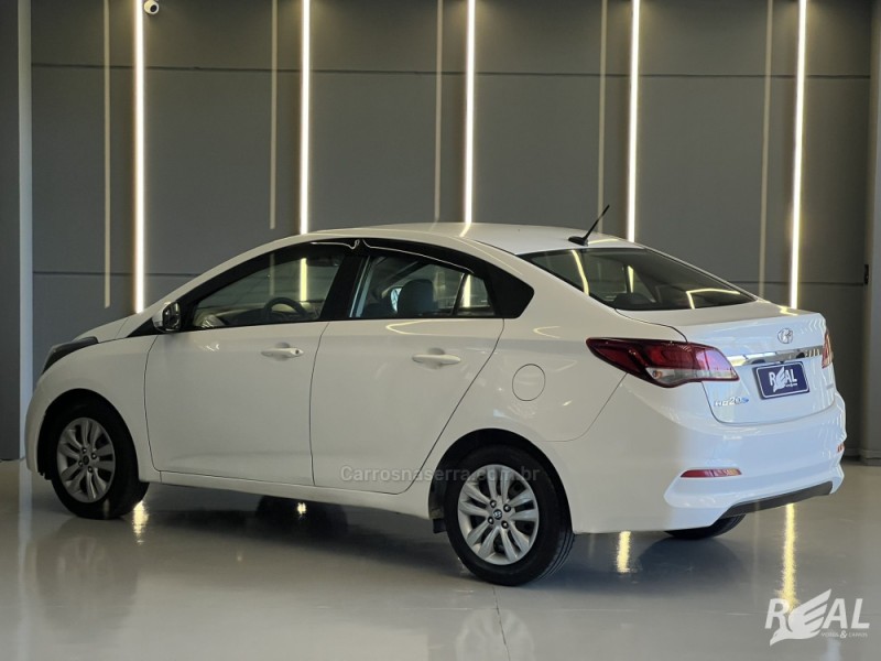 HB20S 1.6 COMFORT PLUS 16V FLEX 4P AUTOMÁTICO - 2019 - SAPIRANGA