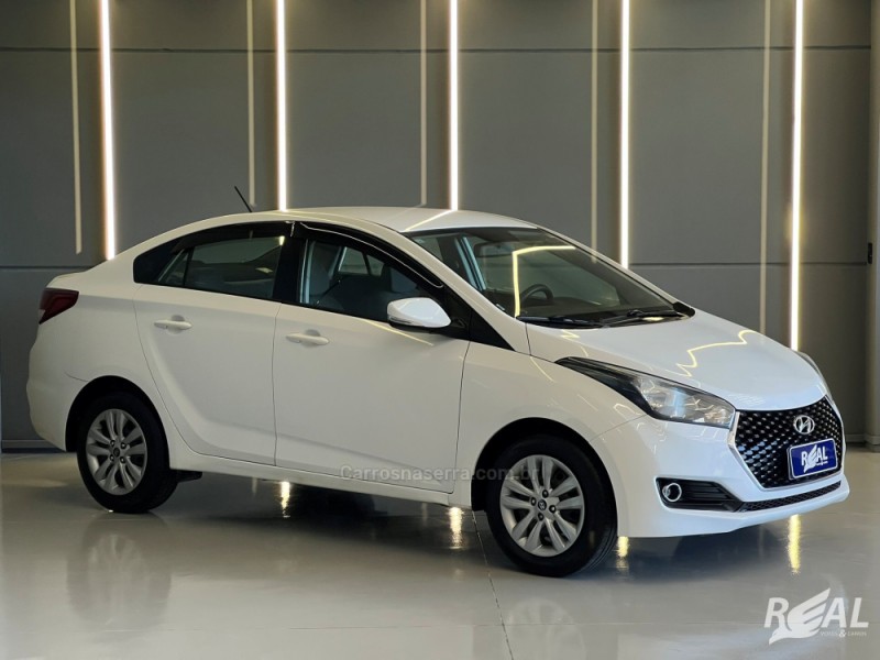 HB20S 1.6 COMFORT PLUS 16V FLEX 4P AUTOMÁTICO - 2019 - SAPIRANGA
