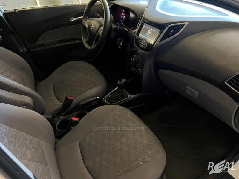 HB20S 1.6 COMFORT PLUS 16V FLEX 4P AUTOMÁTICO - 2019 - SAPIRANGA