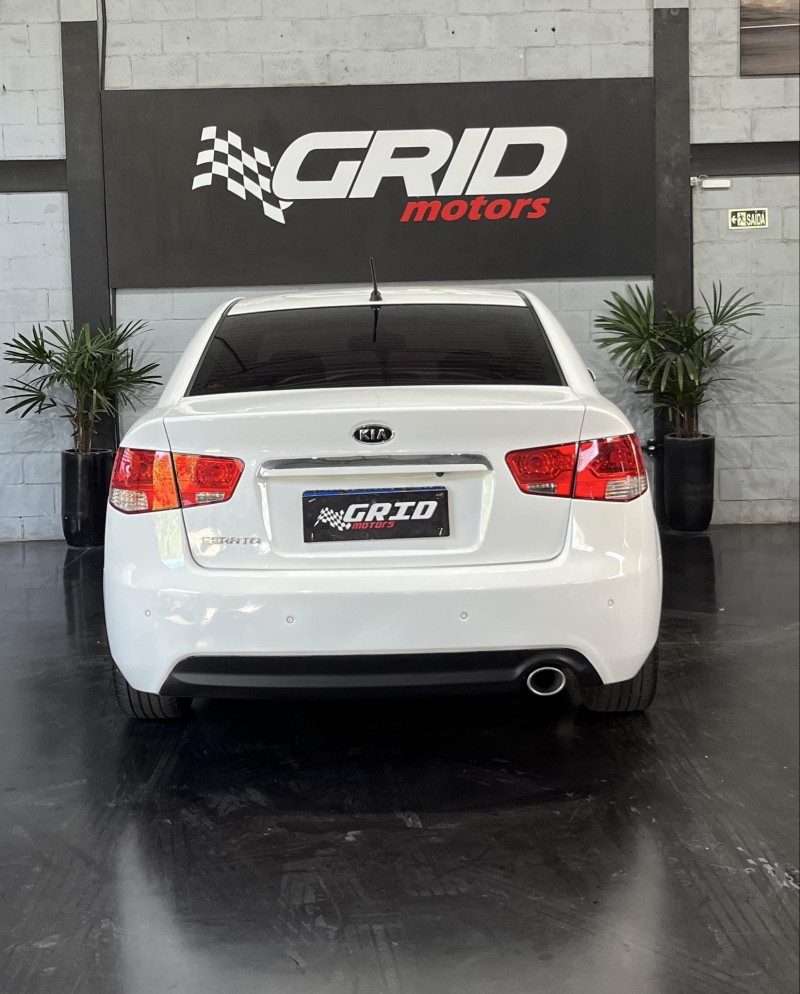CERATO 1.6 SX3 16V GASOLINA 4P AUTOMÁTICO - 2013 - ESTâNCIA VELHA