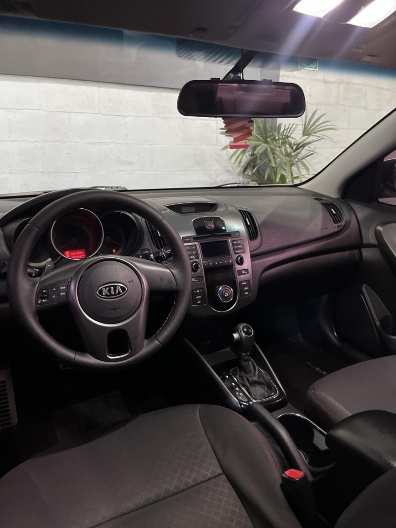 CERATO 1.6 SX3 16V GASOLINA 4P AUTOMÁTICO - 2013 - ESTâNCIA VELHA
