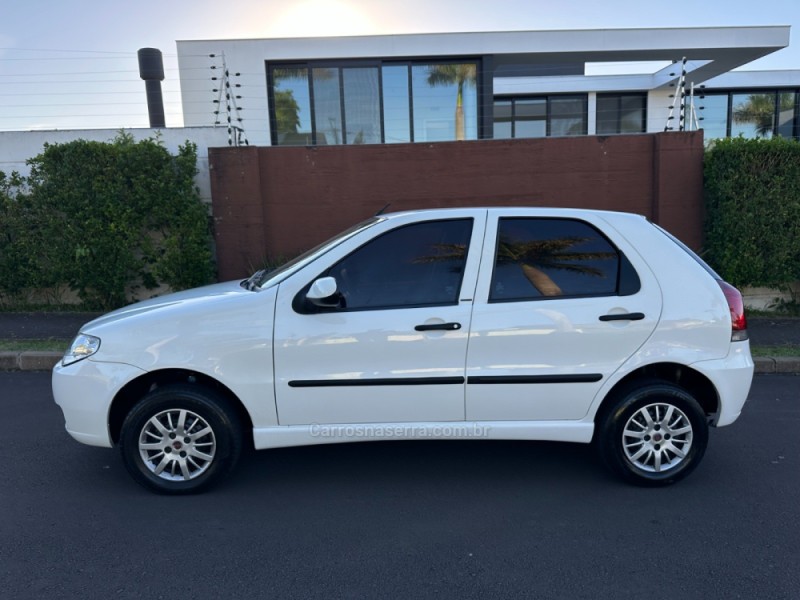 PALIO 1.0 MPI ATTRACTIVE 8V FLEX 4P MANUAL - 2014 - SãO LEOPOLDO