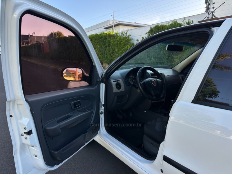 PALIO 1.0 MPI ATTRACTIVE 8V FLEX 4P MANUAL - 2014 - SãO LEOPOLDO