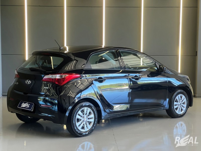 HB20 1.0 COMFORT 12V FLEX 4P MANUAL - 2015 - SAPIRANGA