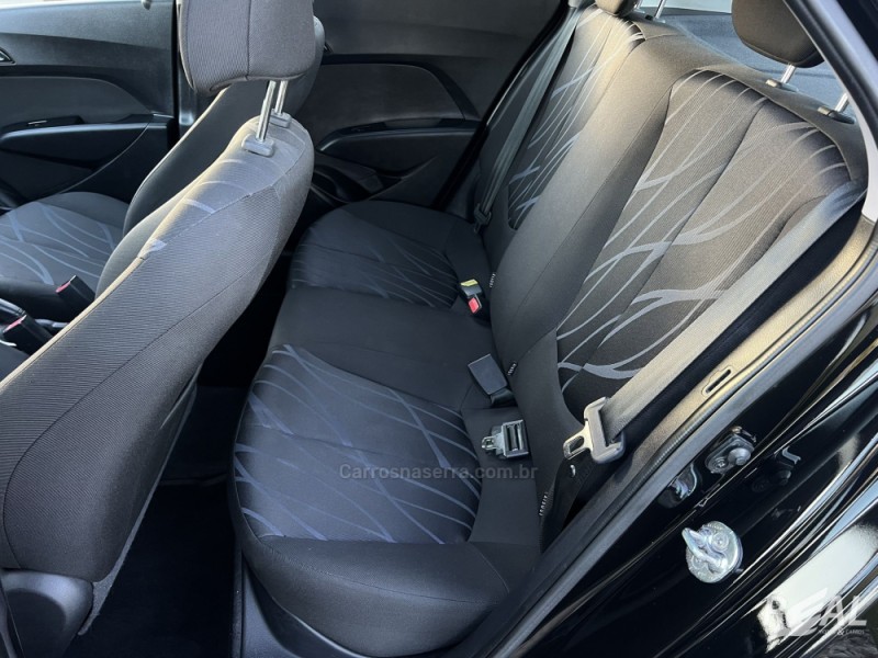 HB20 1.0 COMFORT 12V FLEX 4P MANUAL - 2015 - SAPIRANGA