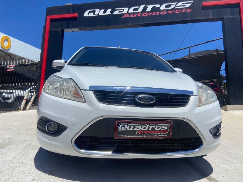 FOCUS 1.6 SE 16V FLEX 4P MANUAL - 2012 - CAXIAS DO SUL