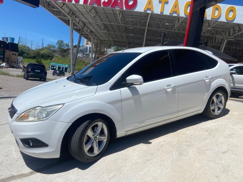 FOCUS 1.6 SE 16V FLEX 4P MANUAL - 2012 - CAXIAS DO SUL