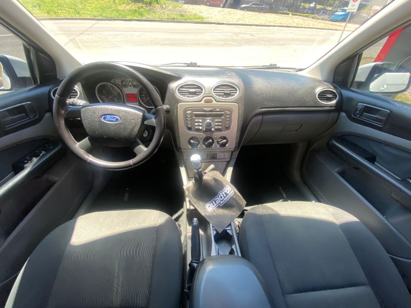 FOCUS 1.6 SE 16V FLEX 4P MANUAL - 2012 - CAXIAS DO SUL