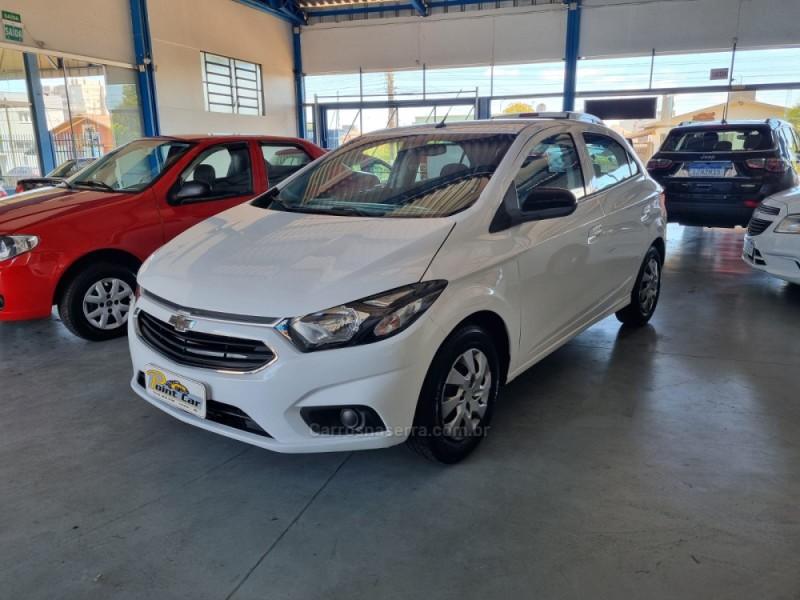 ONIX 1.0 MPFI LT 8V FLEX 4P MANUAL - 2017 - VACARIA