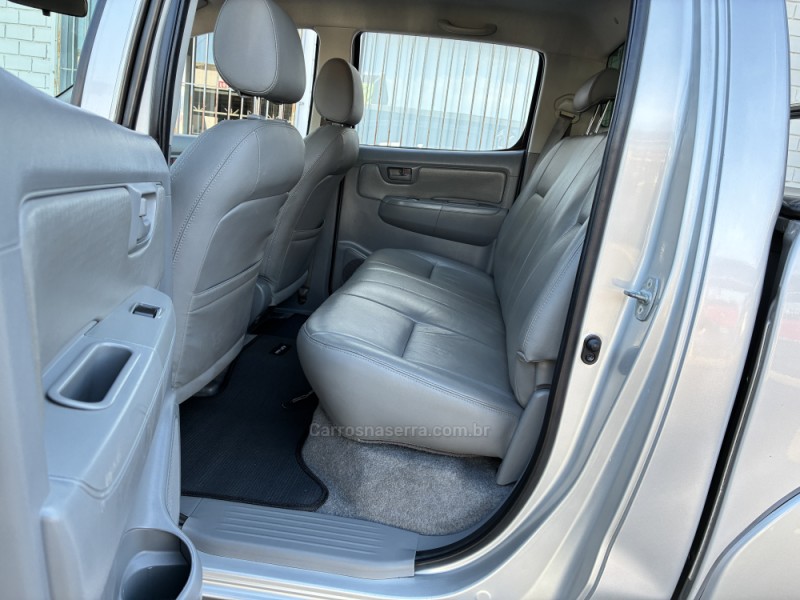 HILUX 2.7 SR 4X2 CD 16V GASOLINA 4P AUTOMÁTICO - 2010 - VENâNCIO AIRES