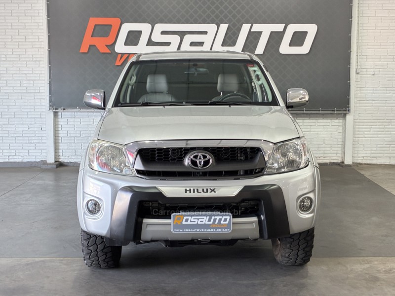HILUX 2.7 SR 4X2 CD 16V GASOLINA 4P AUTOMÁTICO - 2010 - VENâNCIO AIRES