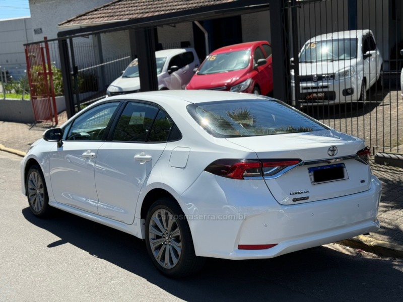 COROLLA 2.0 XEI 16V FLEX 4P AUTOMÁTICO - 2023 - PAROBé
