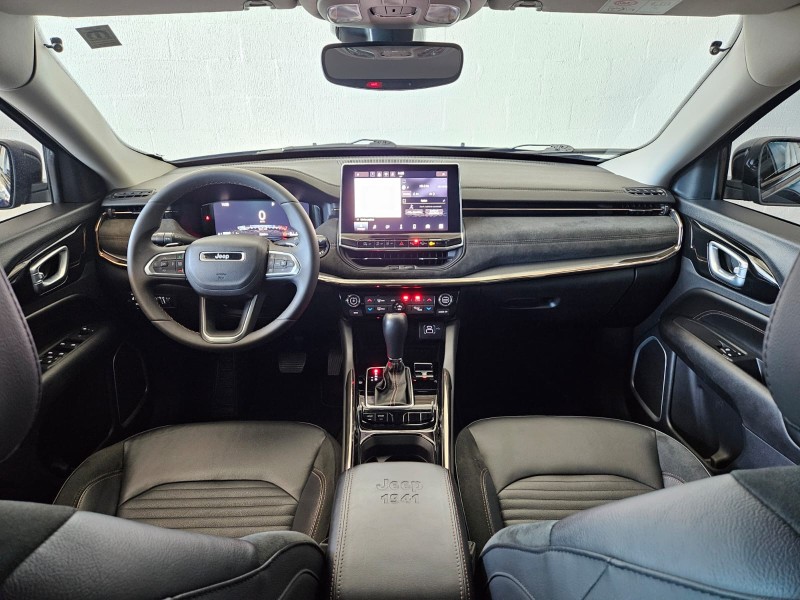 COMMANDER 1.3 LIMITED T270 16V 4X2 TURBO FLEX 4P AUTOMÁTICO - 2024 - FARROUPILHA