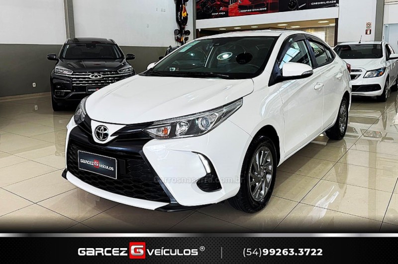 yaris 1.5 xs connect sedan 16v flex 4p automatico 2023 bento goncalves