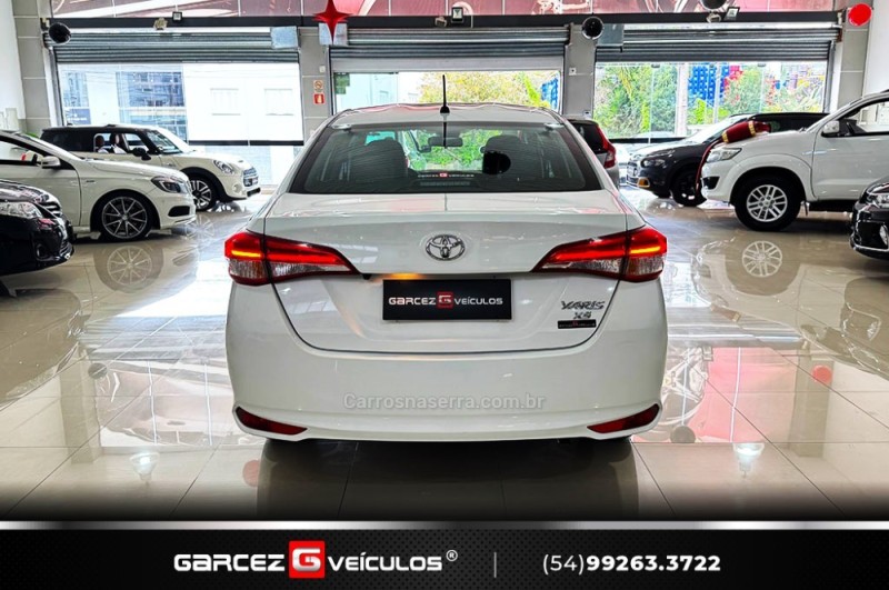YARIS 1.5 XS CONNECT SEDAN 16V FLEX 4P AUTOMÁTICO - 2023 - BENTO GONçALVES