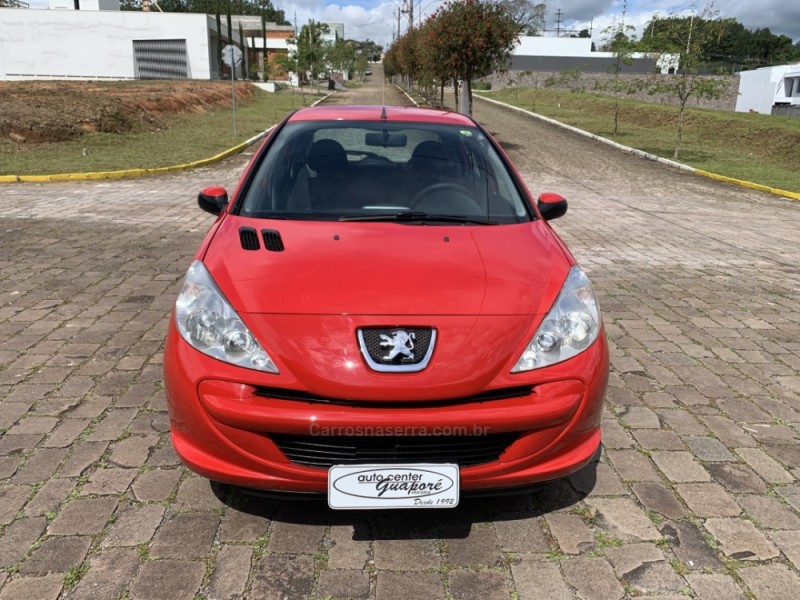 207 1.4 ACTIVE 8V FLEX 4P MANUAL - 2014 - GUAPORé