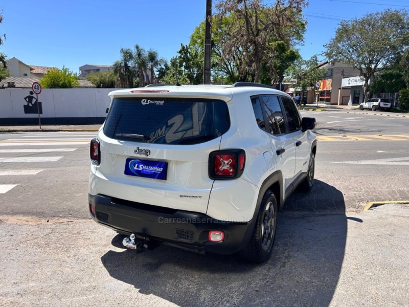 RENEGADE 1.8 16V FLEX SPORT 4P MANUAL - 2016 - VENâNCIO AIRES