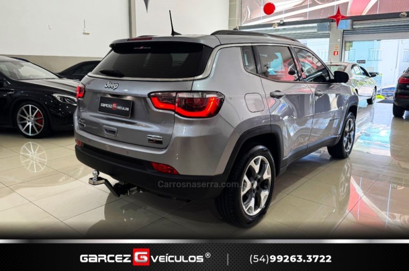 COMPASS 2.0 16V DIESEL LONGITUDE 4X4 AUTOMÁTICO - 2020 - BENTO GONçALVES