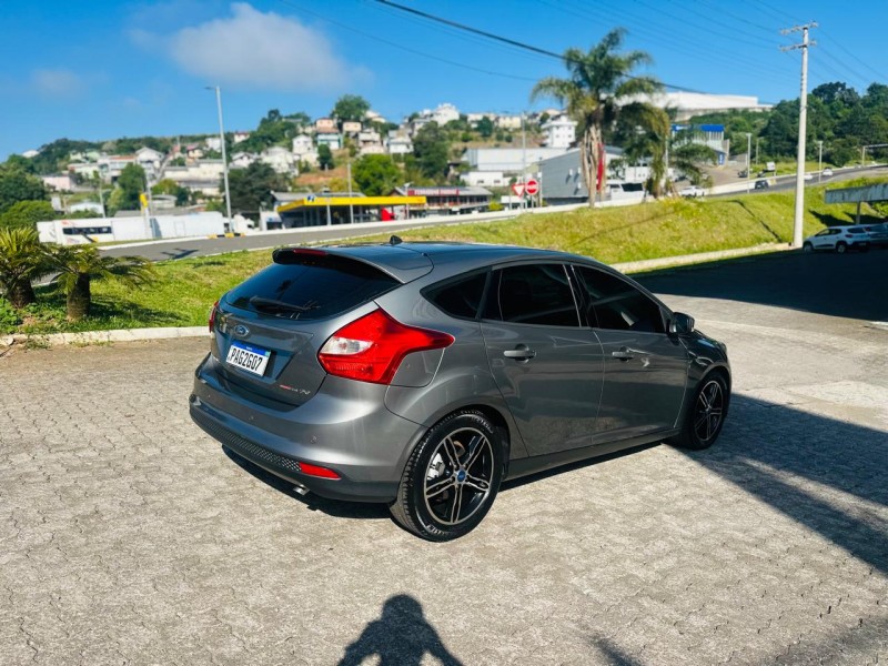 FOCUS 2.0 SE 16V FLEX 4P AUTOMÁTICO - 2015 - BENTO GONçALVES