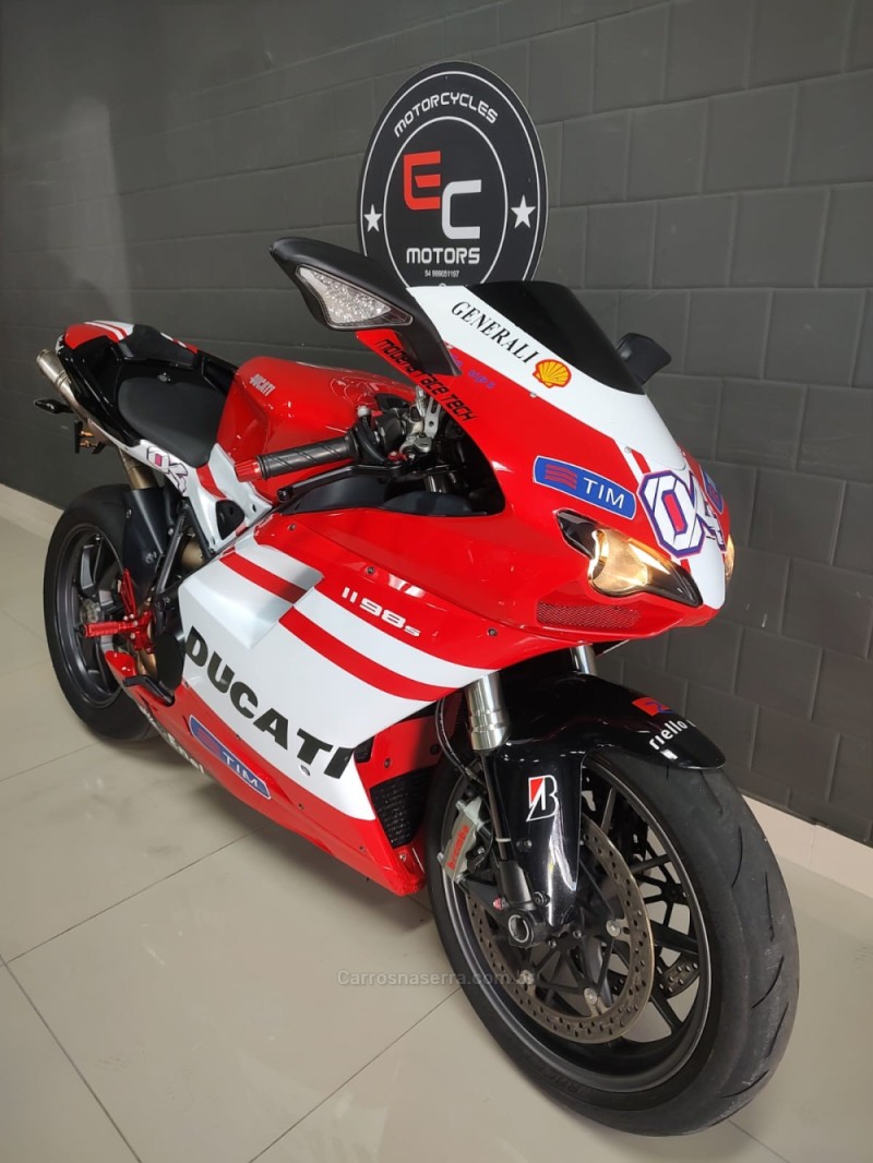 SUPERBIKE 1198 SP - 2011 - CAXIAS DO SUL