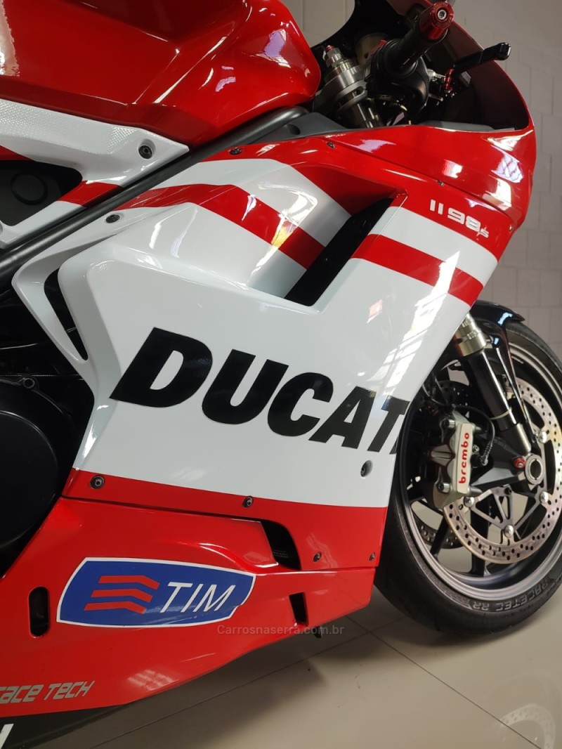 SUPERBIKE 1198 SP - 2011 - CAXIAS DO SUL