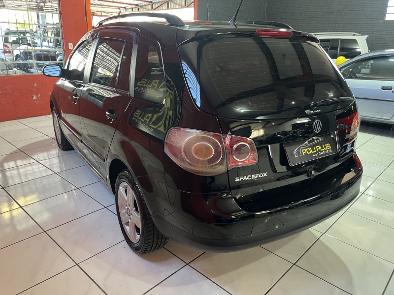 SPACEFOX 1.6 MI ROUTE 8V FLEX 4P MANUAL - 2010 - CAXIAS DO SUL
