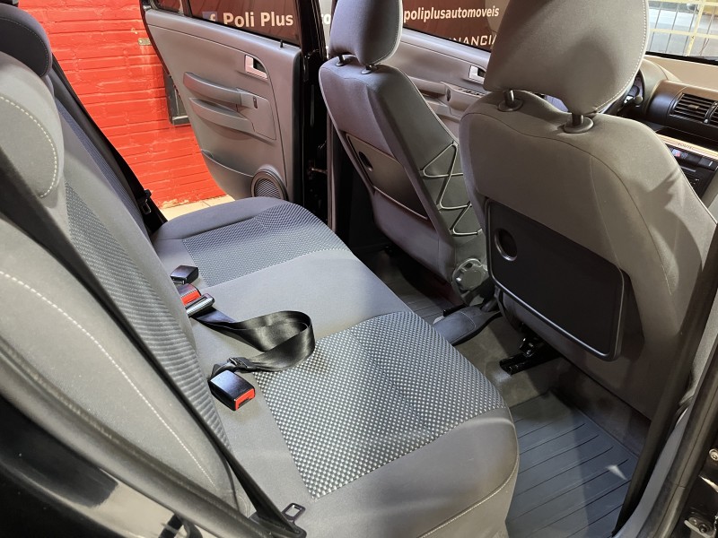 SPACEFOX 1.6 MI ROUTE 8V FLEX 4P MANUAL - 2010 - CAXIAS DO SUL