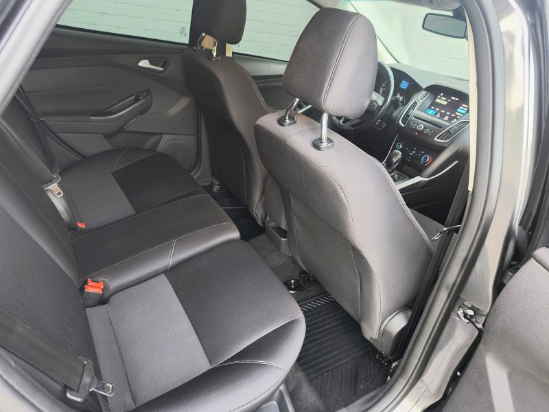 FOCUS 2.0 SE HATCH 16V FLEX 4P AUTO - 2018 - CAXIAS DO SUL