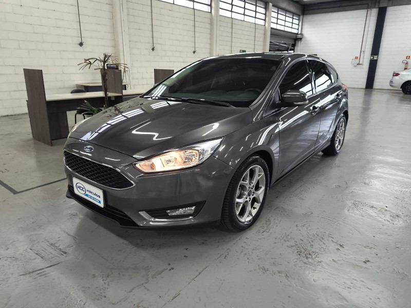 FOCUS 2.0 SE HATCH 16V FLEX 4P AUTO - 2018 - CAXIAS DO SUL