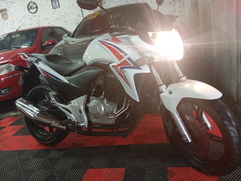 CB 300R ABS - 2015 - CAXIAS DO SUL