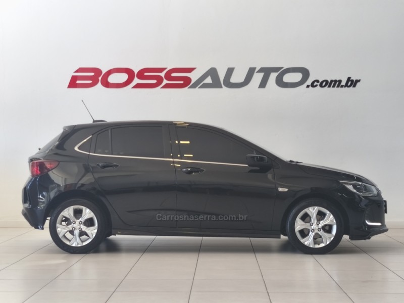 ONIX 1.0 PREMIER II 12V TURBO FLEX 4P AUTOMÁTICO - 2020 - CAXIAS DO SUL