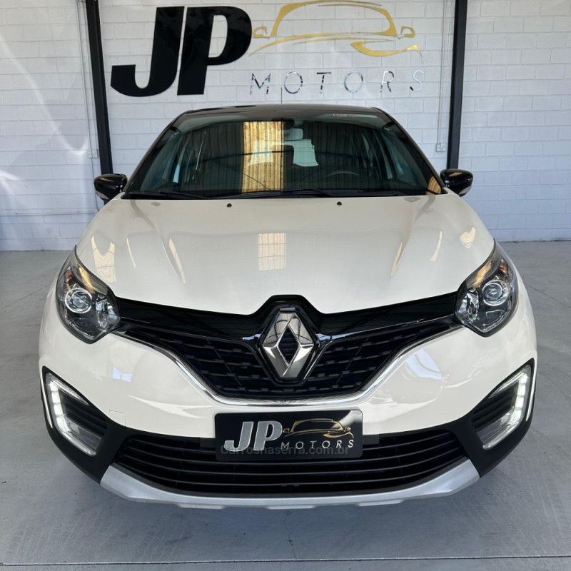 CAPTUR 1.6 16V FLEX INTENSE AUTOMÁTICO - 2019 - NOVO HAMBURGO