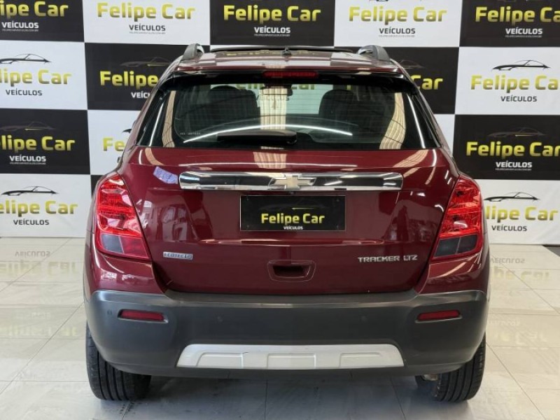 TRACKER 1.8 MPFI LTZ 4X2 16V FLEX 4P AUTOMÁTICO - 2014 - CAXIAS DO SUL